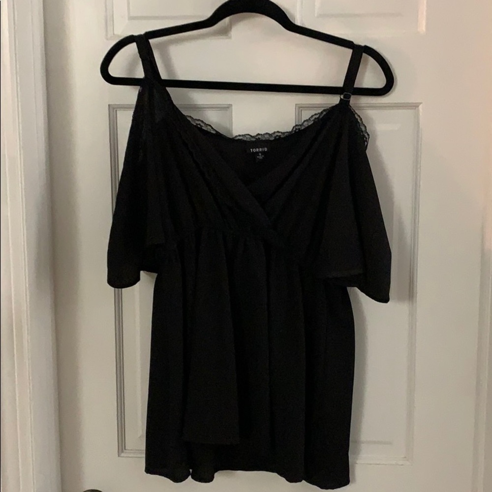 Black cold shoulder baby doll blouse
